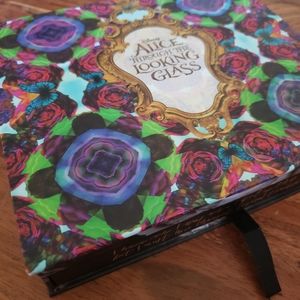 UD Alice Through The Looking Glass Palette